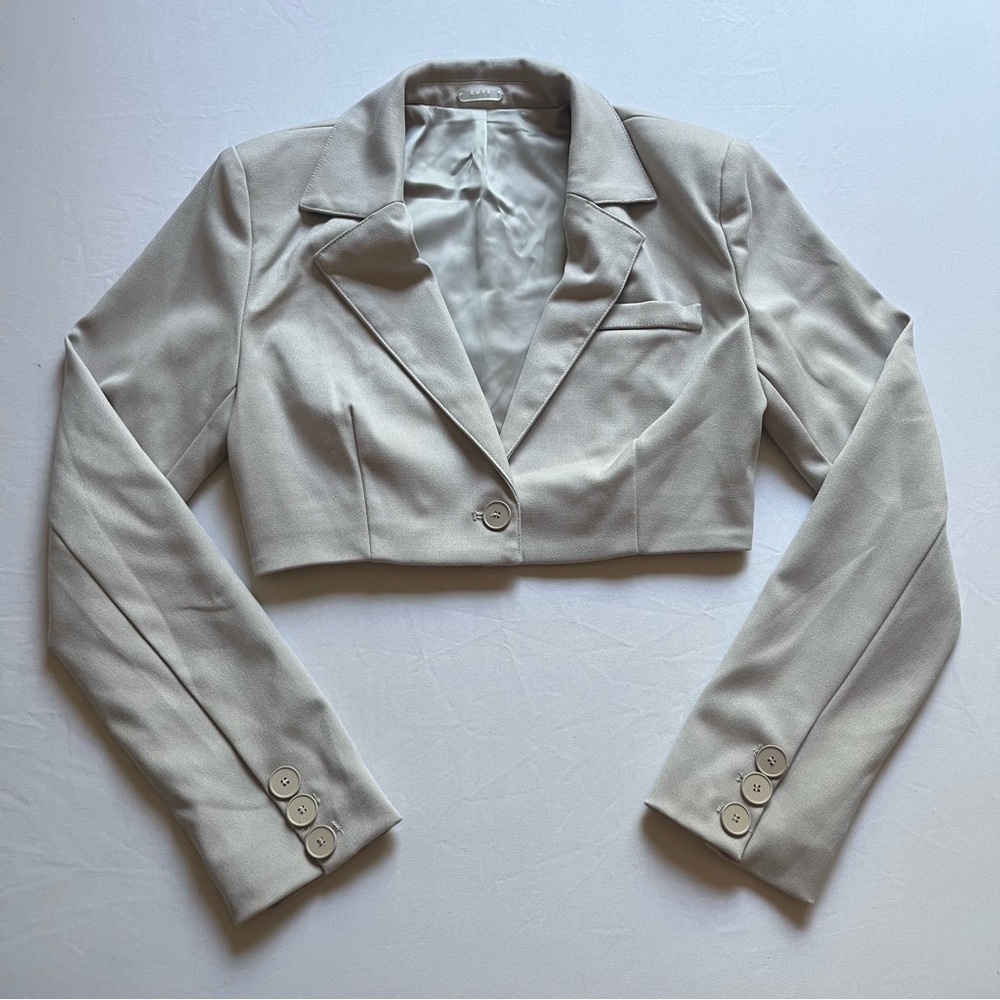 RUVE grey‎ one button long sleeve cropped blazer jacket